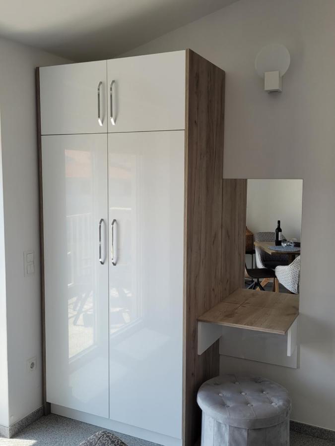 Harizma Apartment Primošten Екстериор снимка