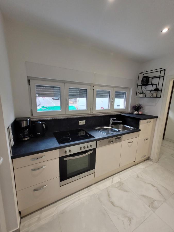 Harizma Apartment Primošten Екстериор снимка