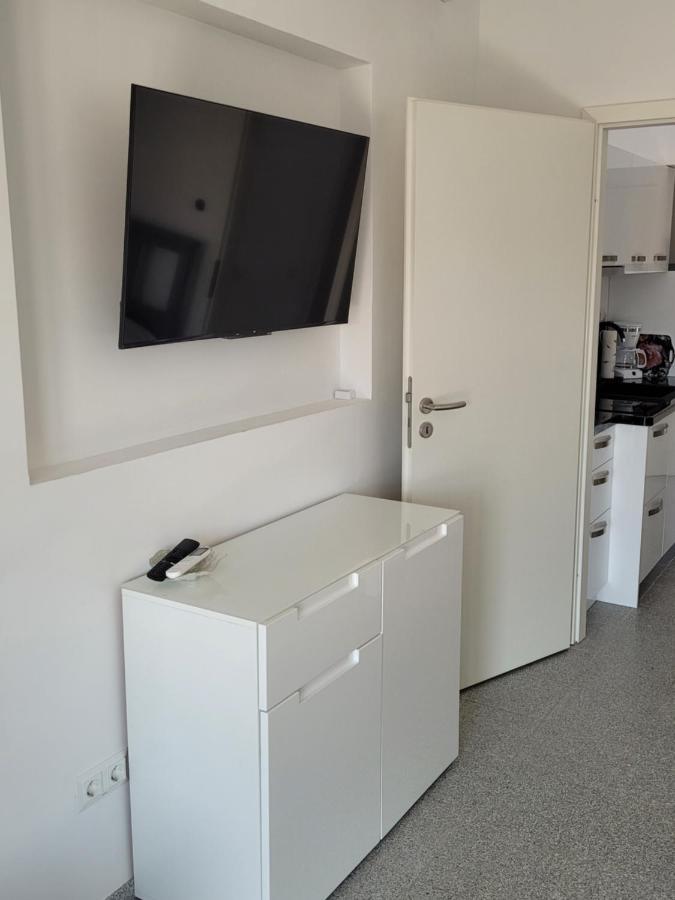 Harizma Apartment Primošten Екстериор снимка